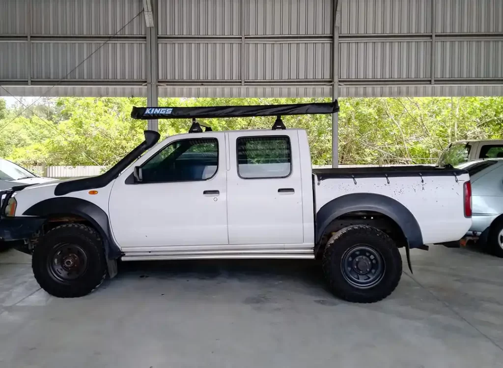 Nissan Navara DX 30